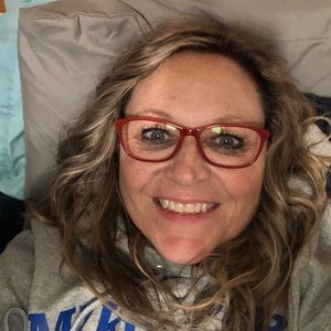 Meet your Posher, Dawn